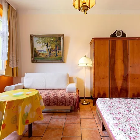 Appartamento Romantic Escape In Altentreptow, Cleaning Included Altentreptow
